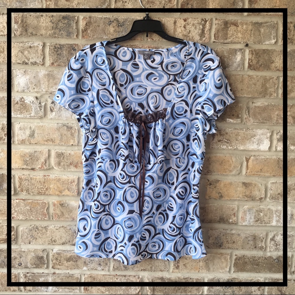 BLOUSE IN ABSTRACT PRINT SHORT SLEEVE RELAXED HEM